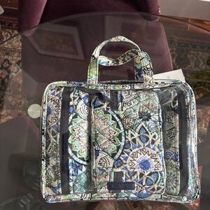 Vera Bradly 4 Piece Cosmetic Organizer Set